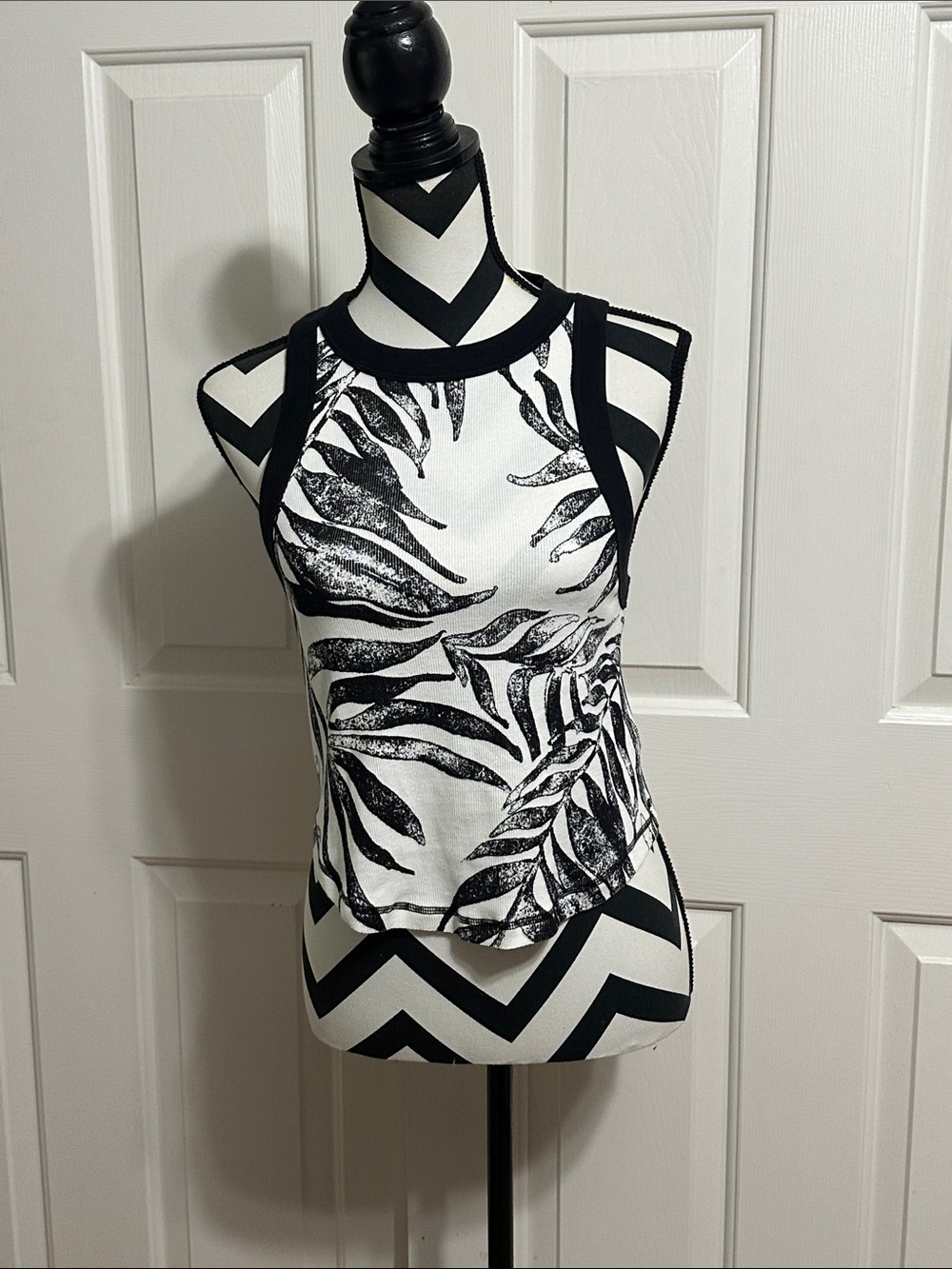 Free People Movement Black and White Leaf-Print Tank